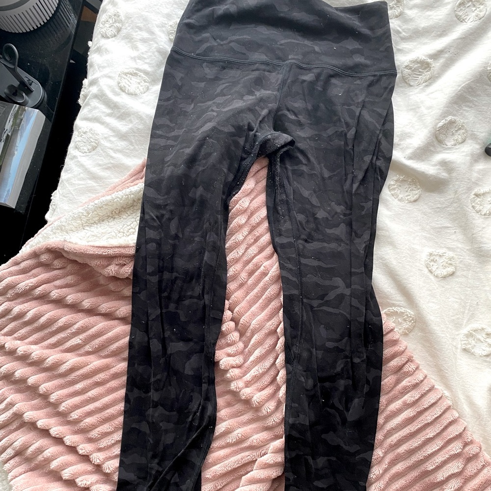 camo lululemon aligns